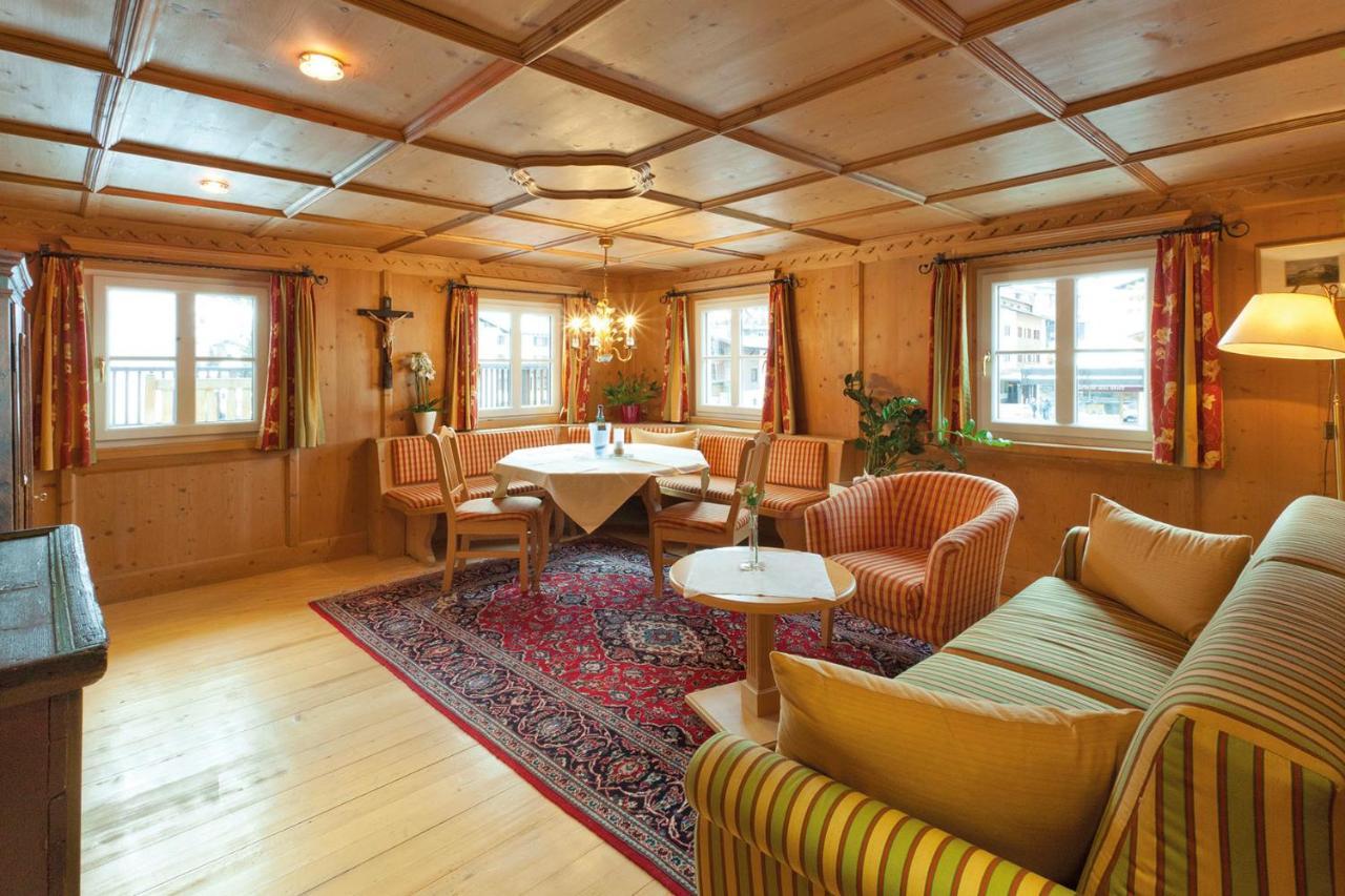 Hotel Tannbergerhof Im Zentrum Von Lech Bagian luar foto