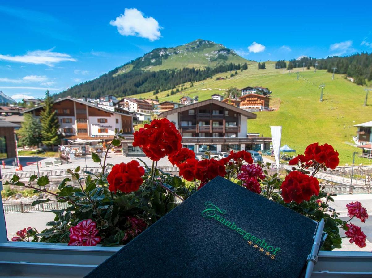 Hotel Tannbergerhof Im Zentrum Von Lech Bagian luar foto