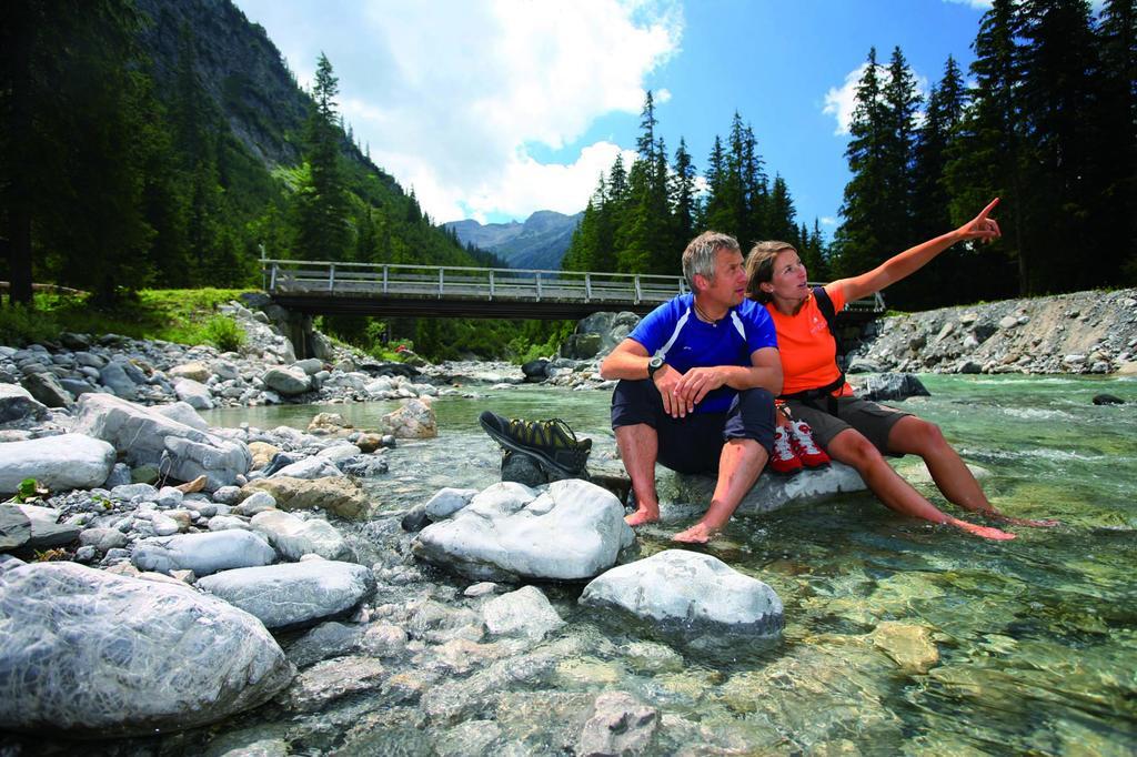 Hotel Tannbergerhof Im Zentrum Von Lech Bagian luar foto